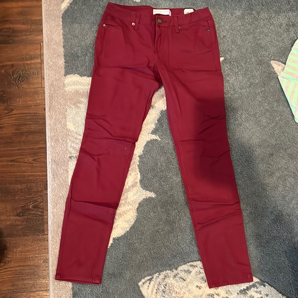 No Boundaries Skinny Jeans Maroon Size 9 Juniors Brand New W/ Tags